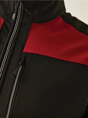 Regatta Professional Evolve 260 2 Layer Softshell Bodywarmer Adult - Image 11