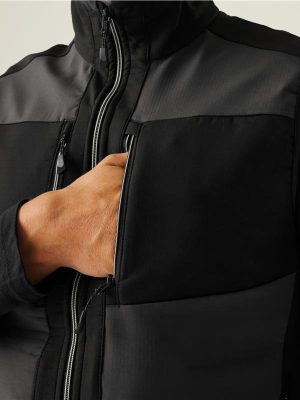 Regatta Professional Evolve 260 2 Layer Softshell Bodywarmer Adult - Image 6